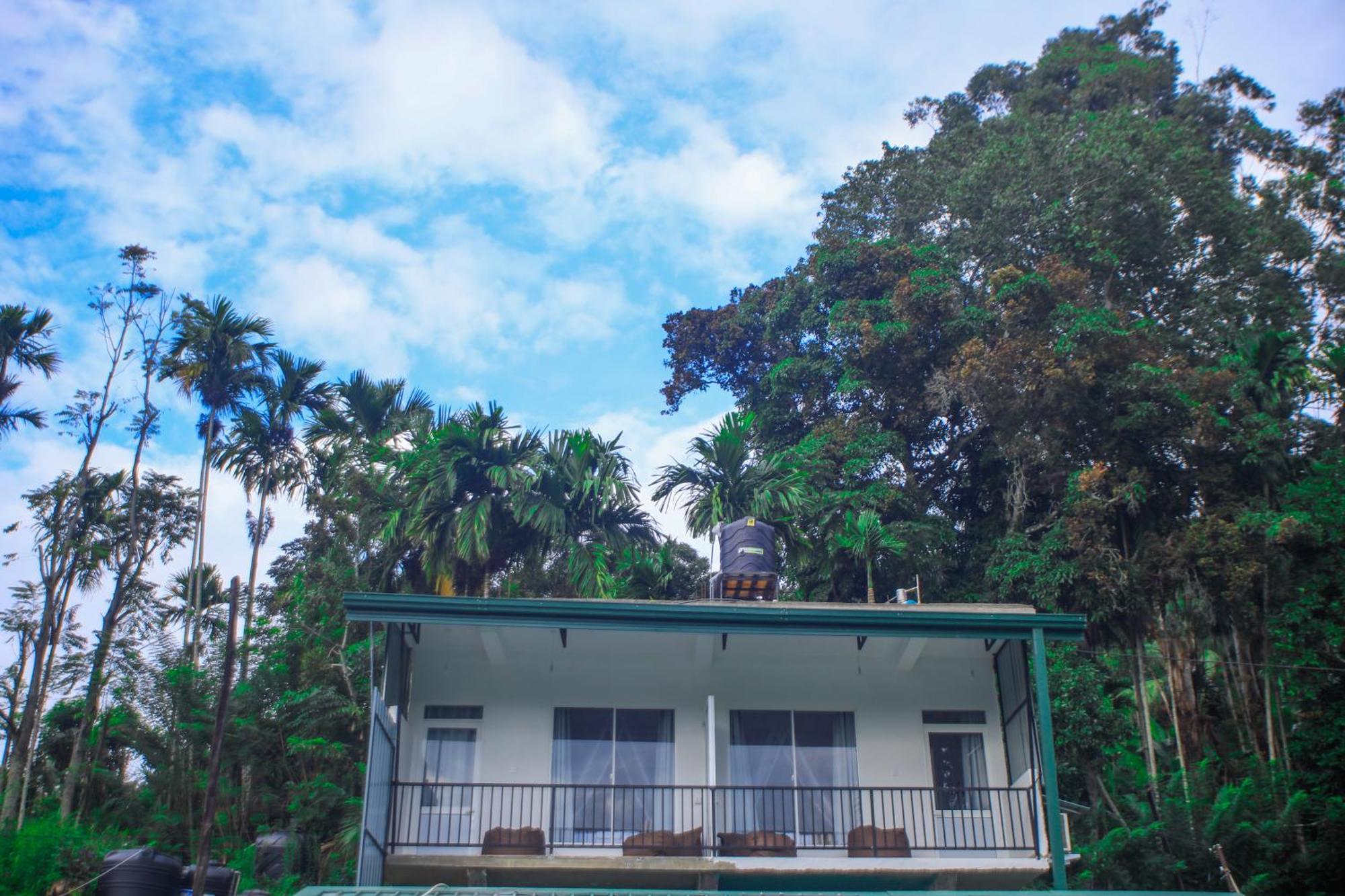 Ella Nimal Nest Inn Extérieur photo